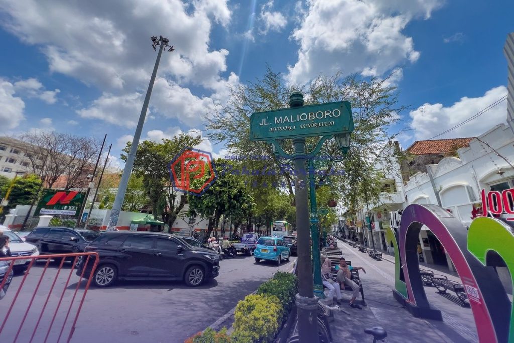 Rental Mobil Terdekat di Malioboro Buka 24 Jam